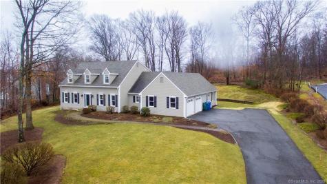 41 Benham Hill Place Hamden CT 06514
