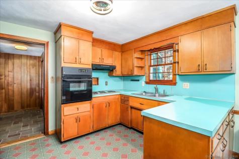 134 Brentwood Drive Bristol CT 06010