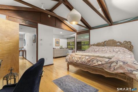 105 Spruce Bank Road Hamden CT 06518
