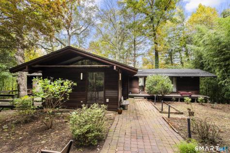 105 Spruce Bank Road Hamden CT 06518