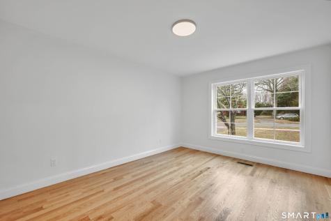 39 Robbins Avenue Newington CT 06111