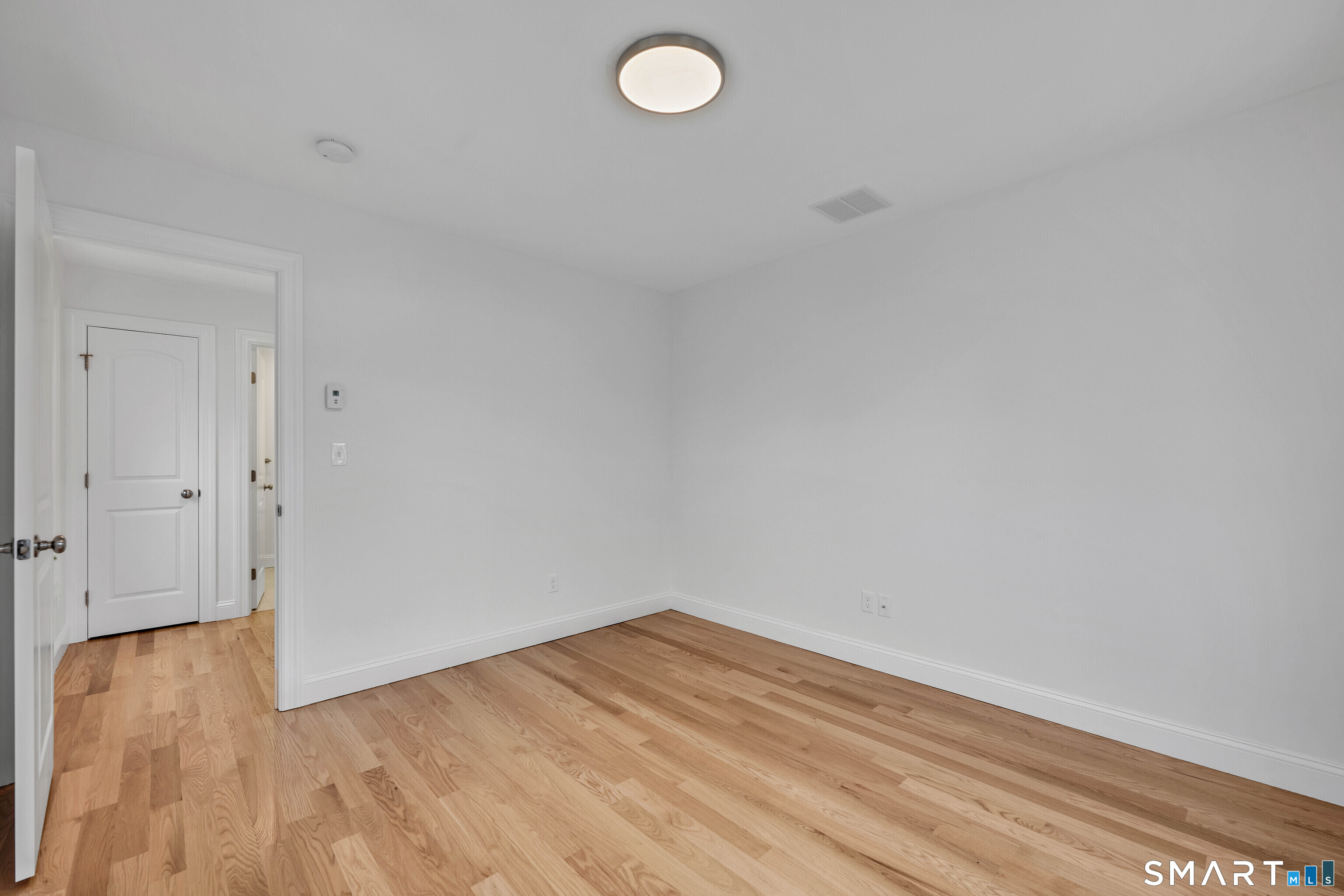 39 Robbins Avenue Newington CT 06111