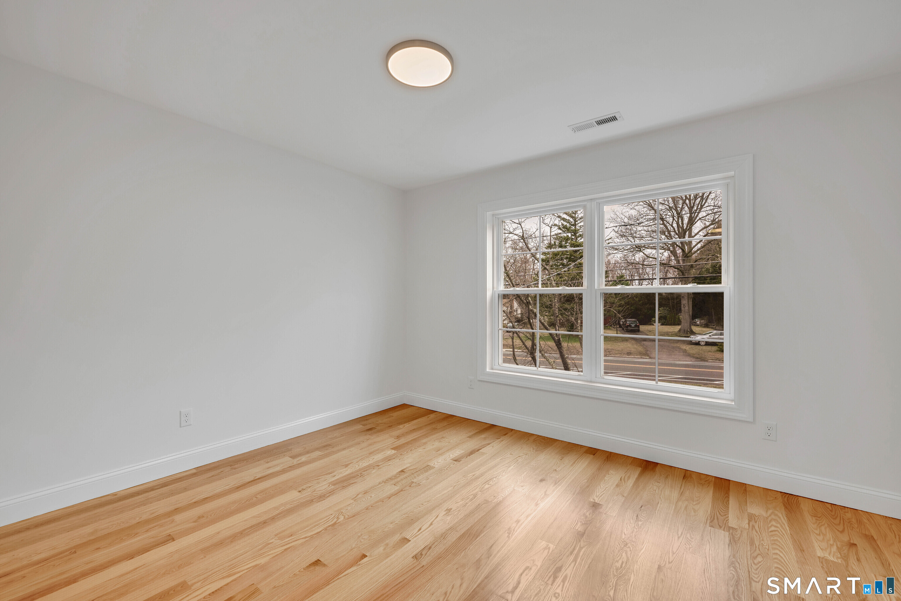 39 Robbins Avenue Newington CT 06111