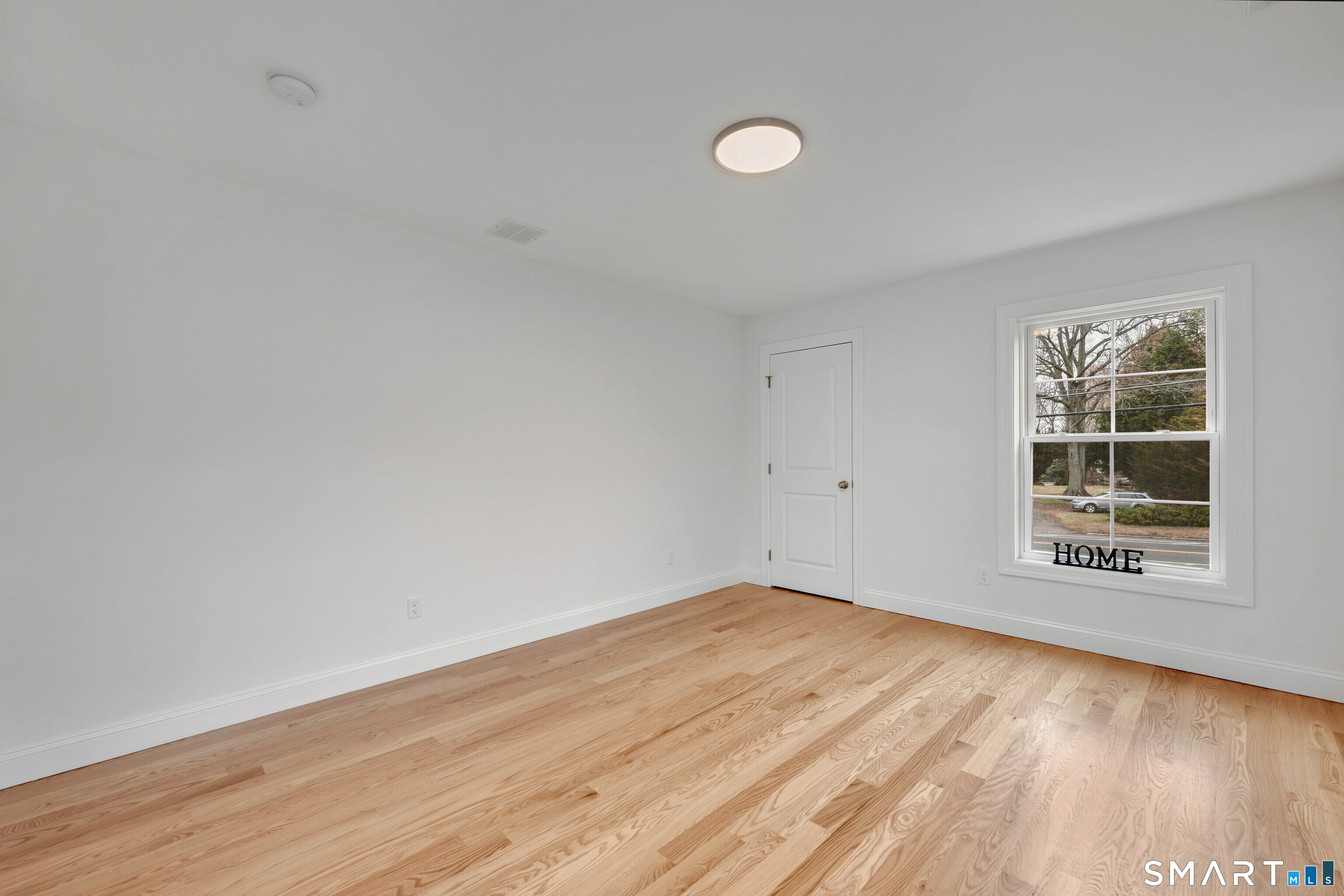 39 Robbins Avenue Newington CT 06111