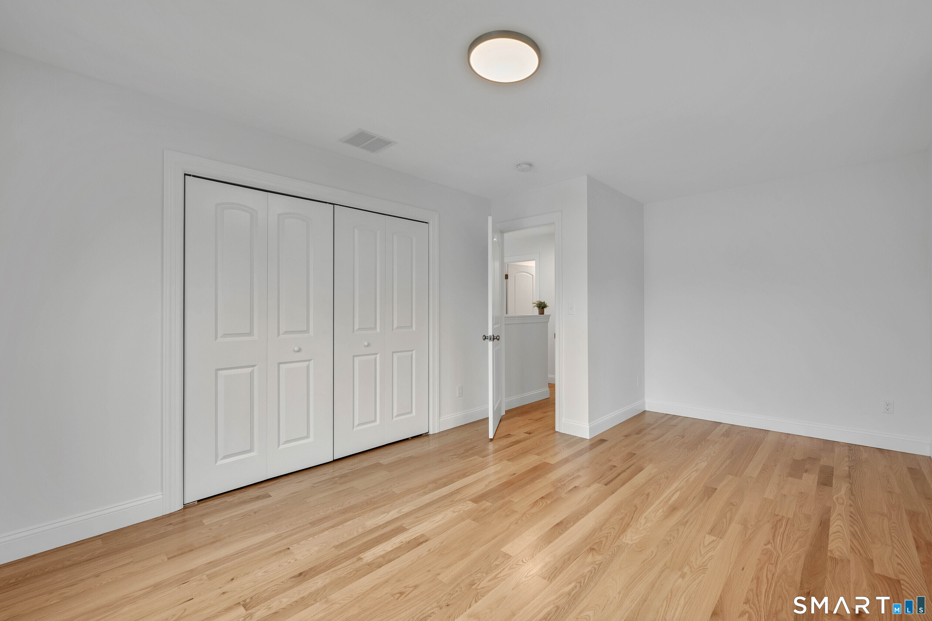39 Robbins Avenue Newington CT 06111