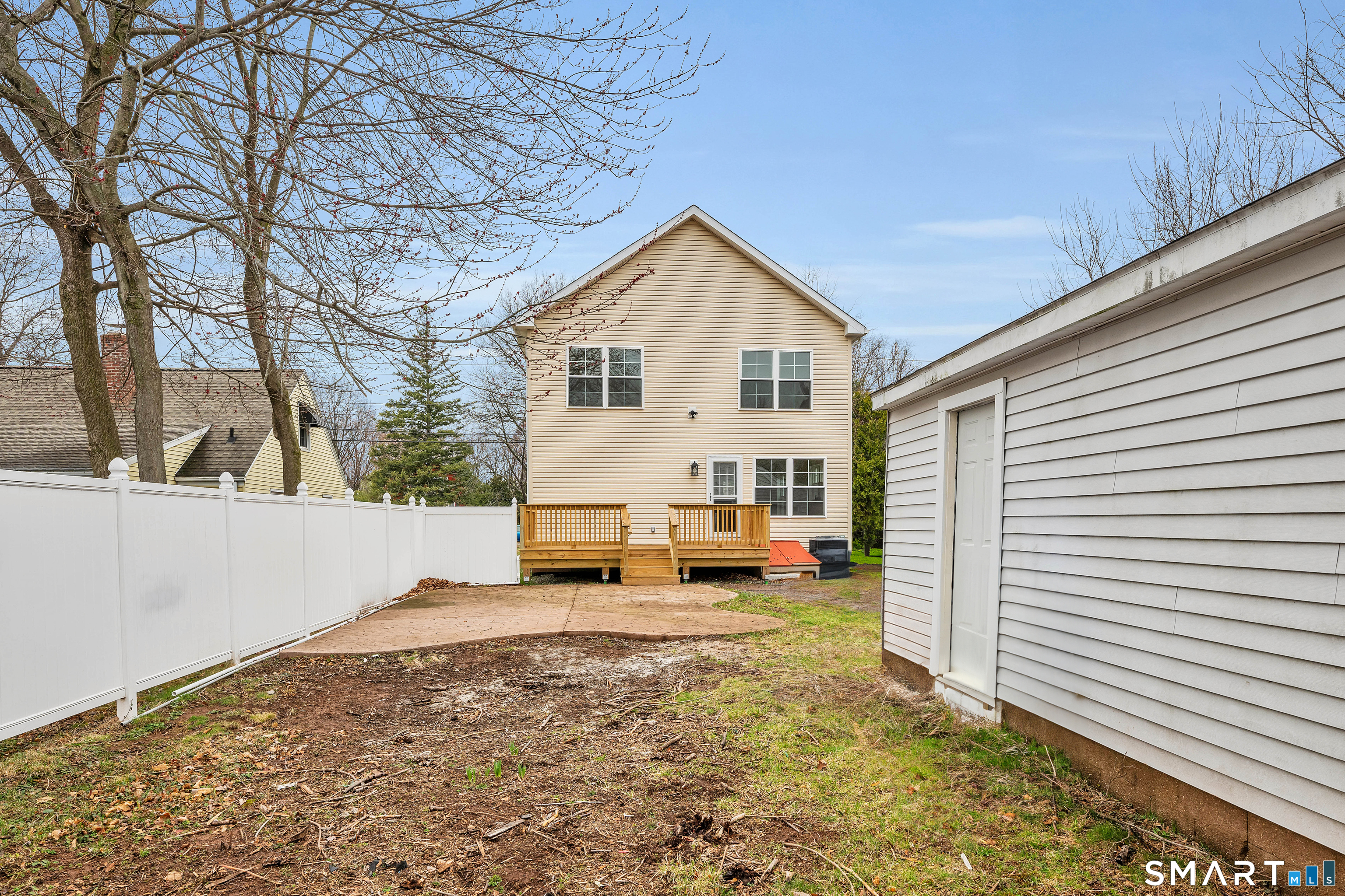 39 Robbins Avenue Newington CT 06111