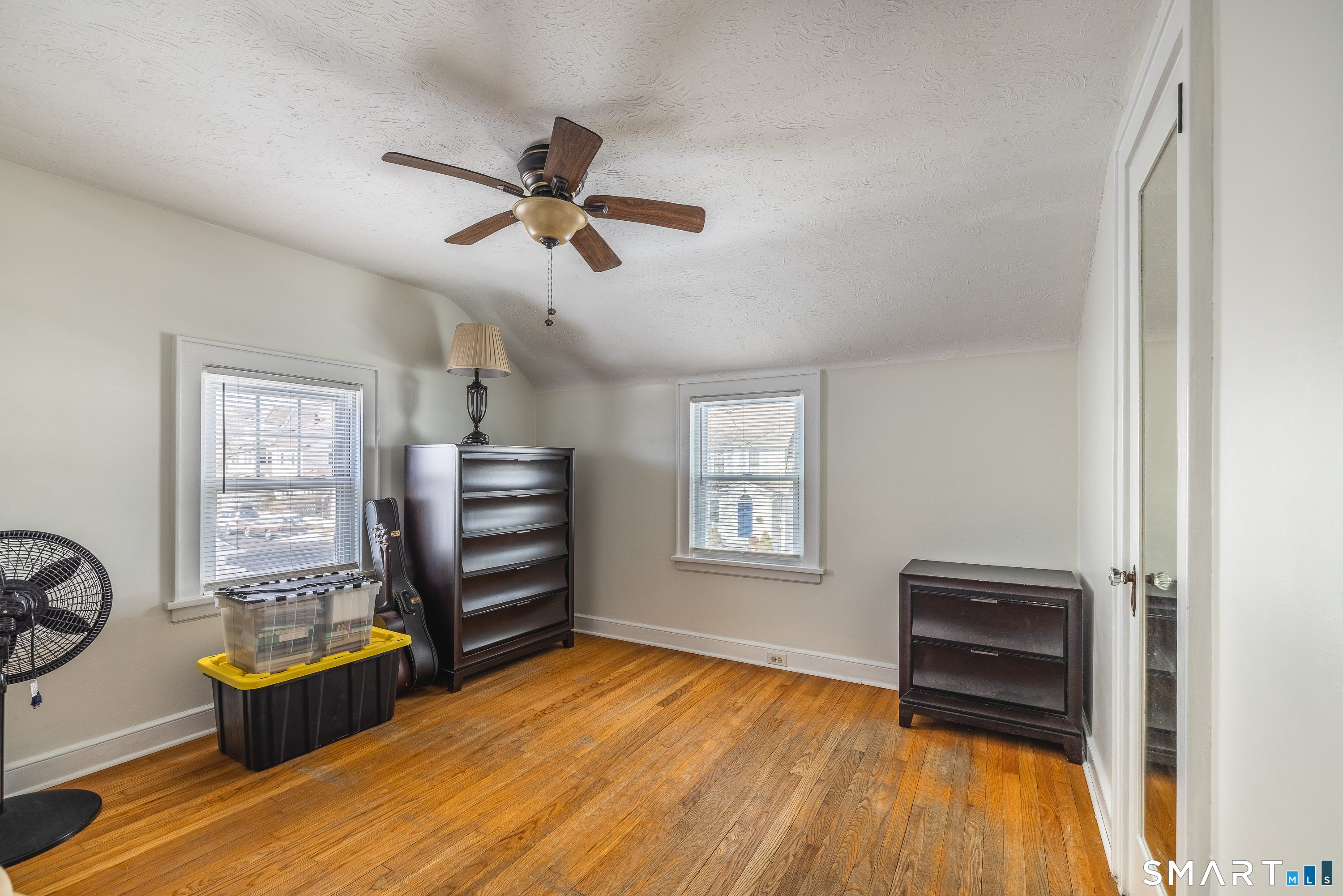 61 Astoria Avenue Bridgeport CT 06604