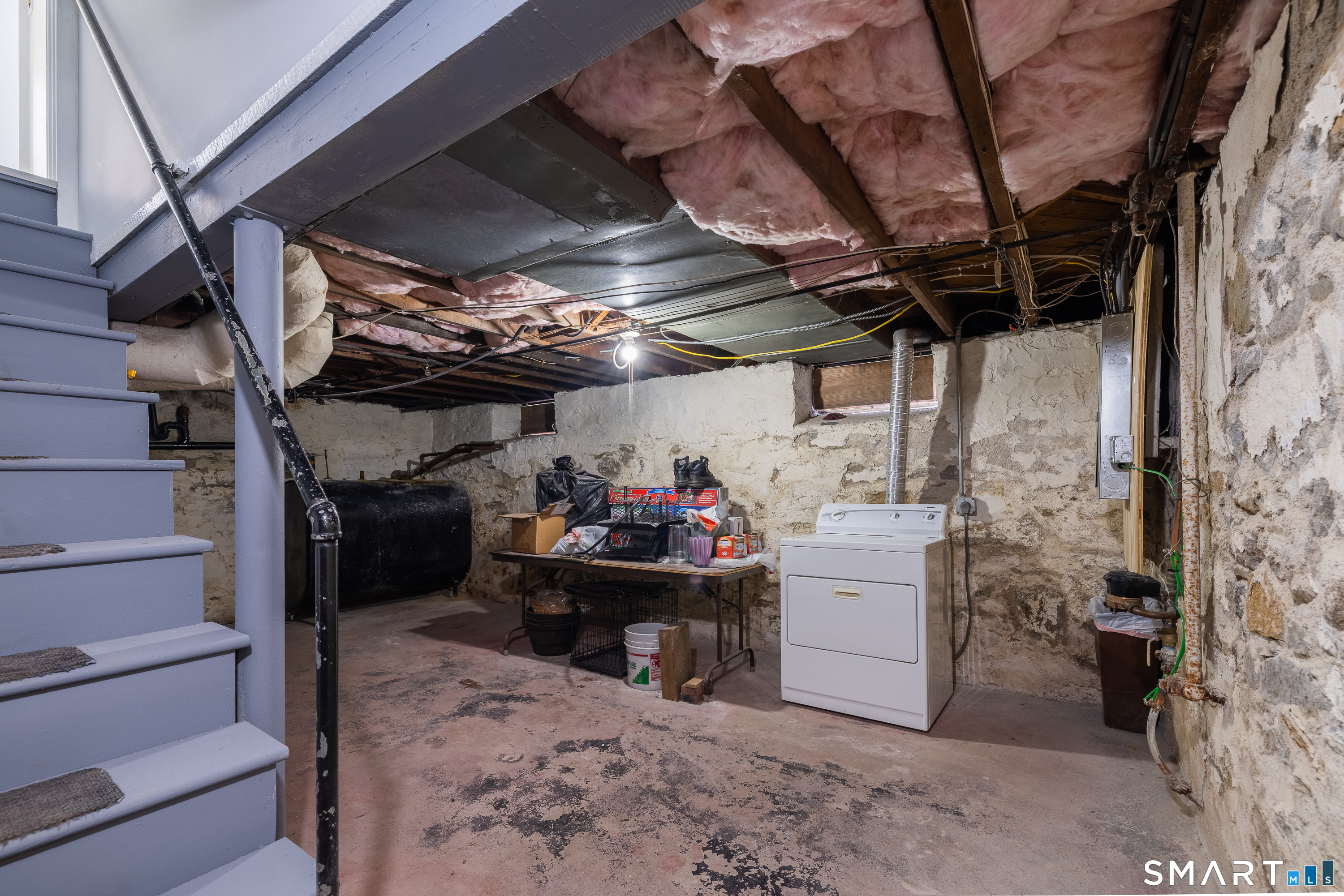 61 Astoria Avenue Bridgeport CT 06604