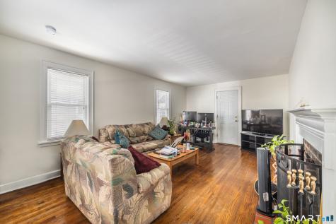 61 Astoria Avenue Bridgeport CT 06604