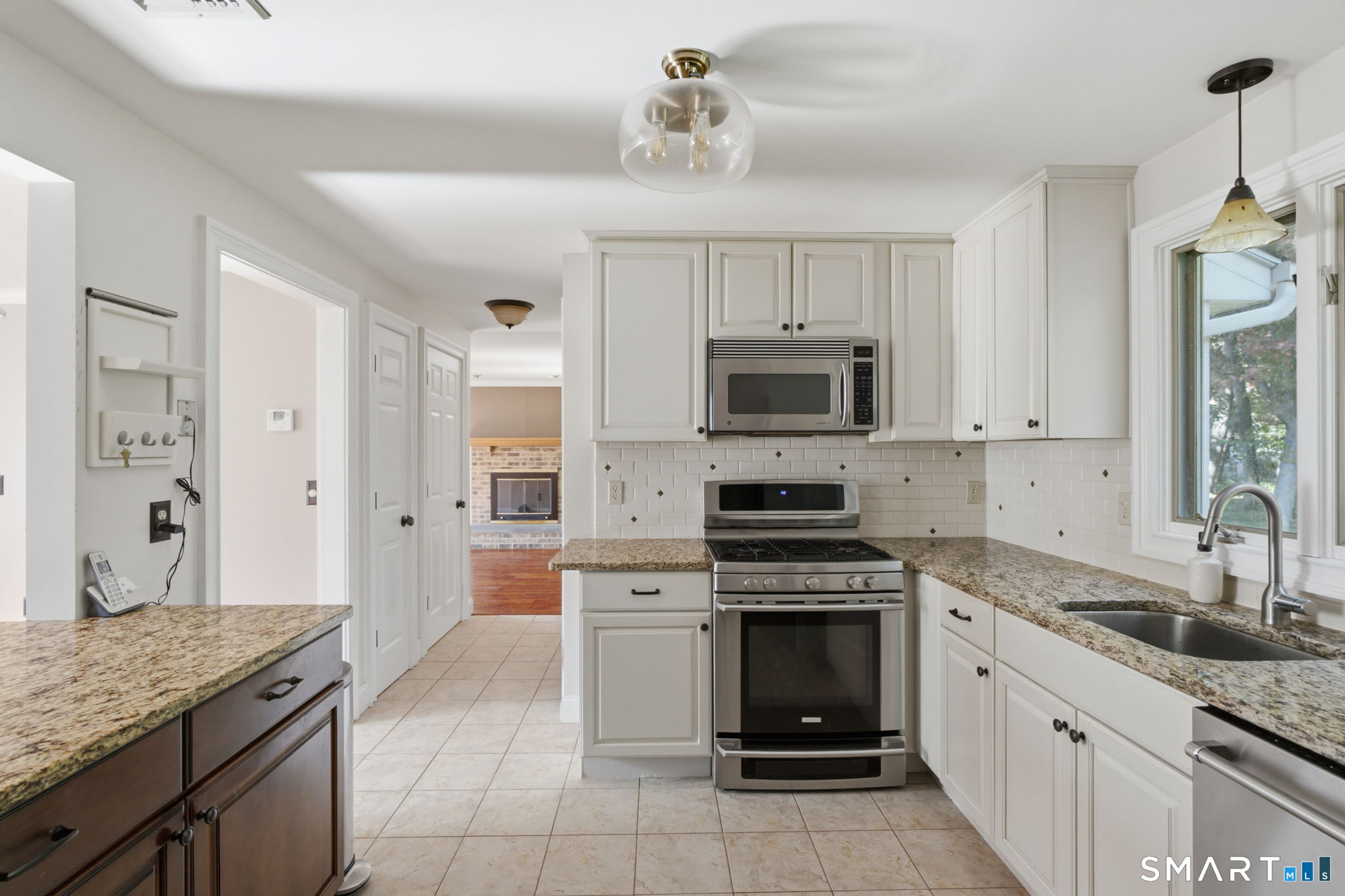 44 Cody Circle South Windsor CT 06074