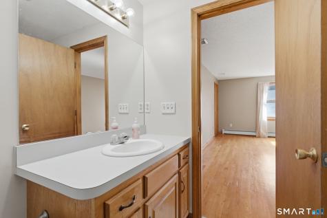 44 Cody Circle South Windsor CT 06074