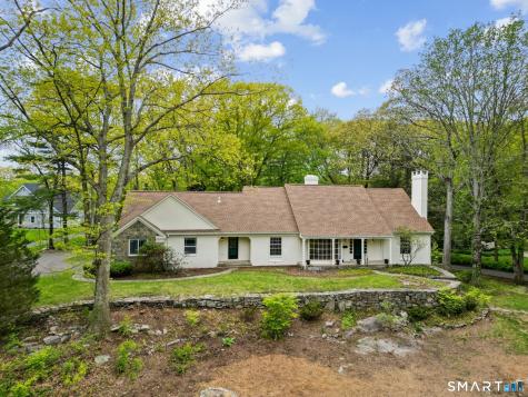 206 Peddlers Road Guilford CT 06437