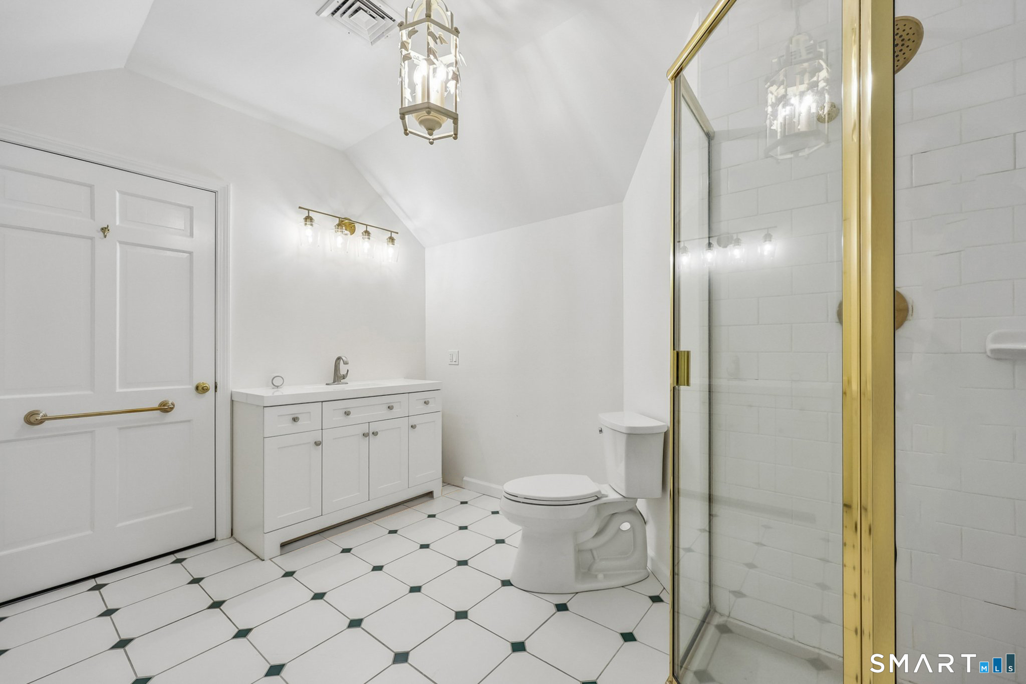 206 Peddlers Road Guilford CT 06437