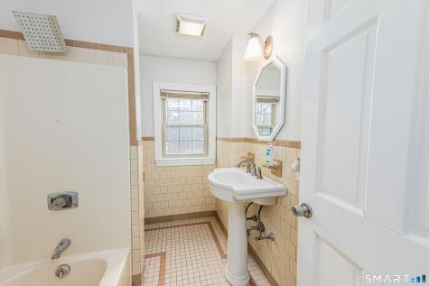 112 Orchard Street Meriden CT 06450