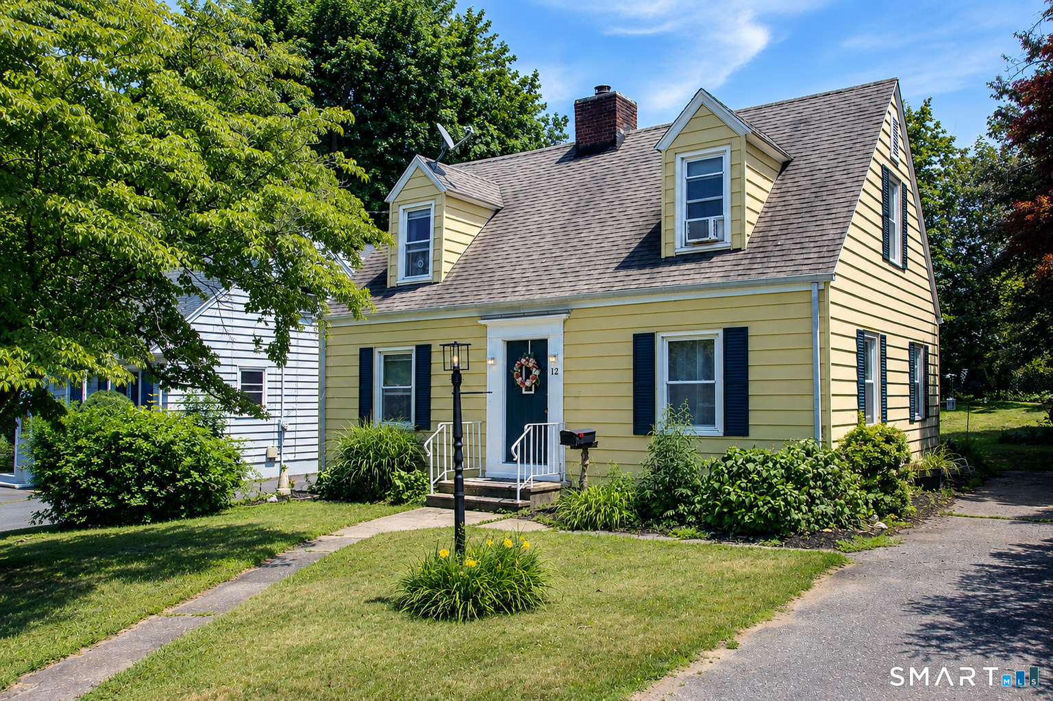 12 Edgewood Avenue Ansonia CT 06401