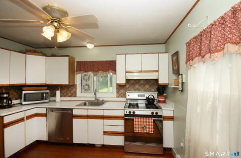 12 Edgewood Avenue Ansonia CT 06401