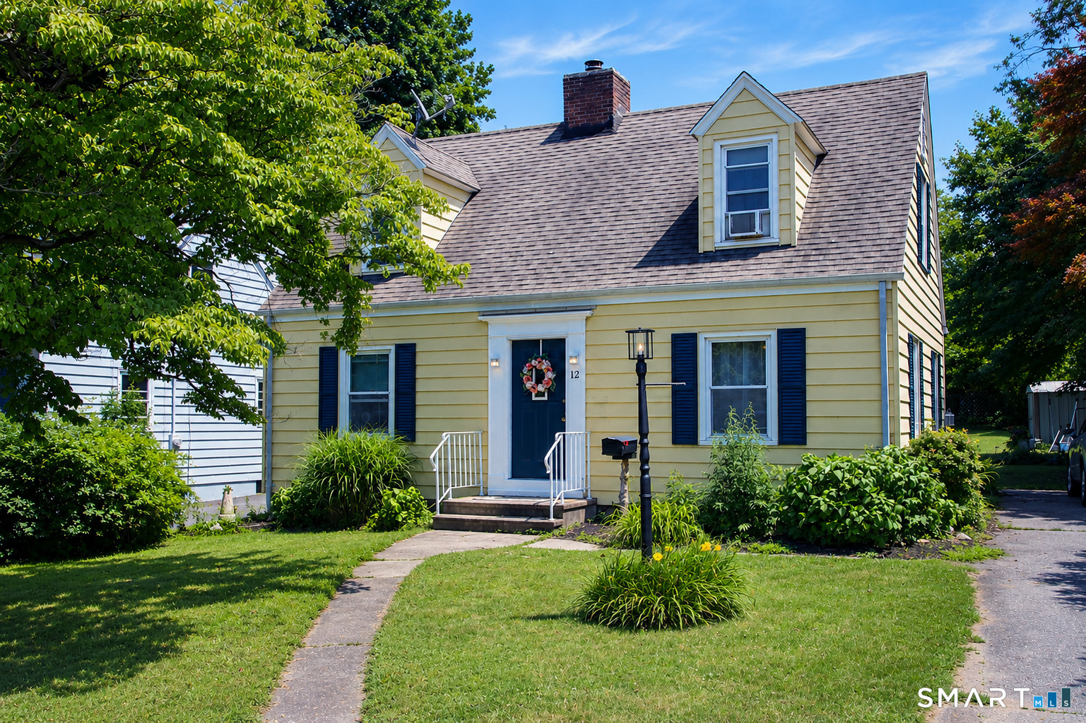 12 Edgewood Avenue Ansonia CT 06401