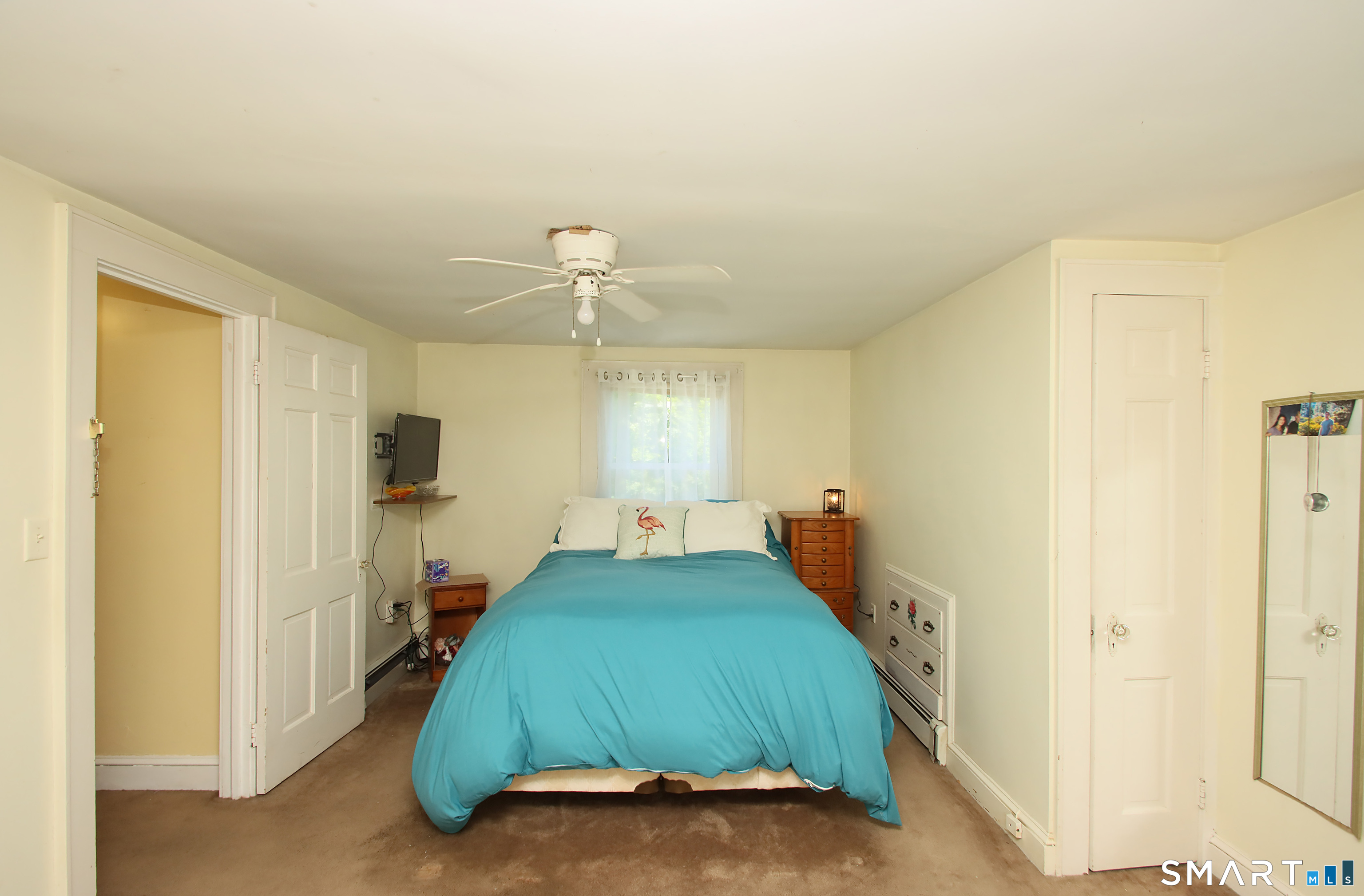 12 Edgewood Avenue Ansonia CT 06401