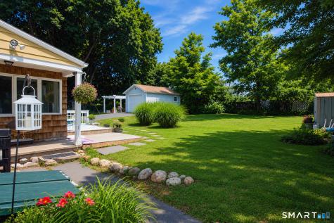 12 Edgewood Avenue Ansonia CT 06401