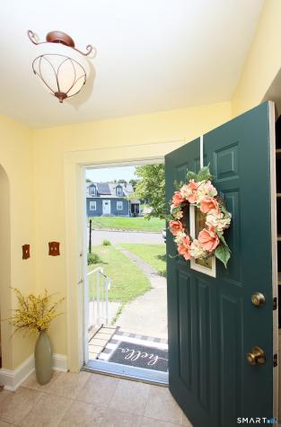 12 Edgewood Avenue Ansonia CT 06401