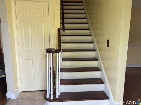 12 Edgewood Avenue Ansonia CT 06401