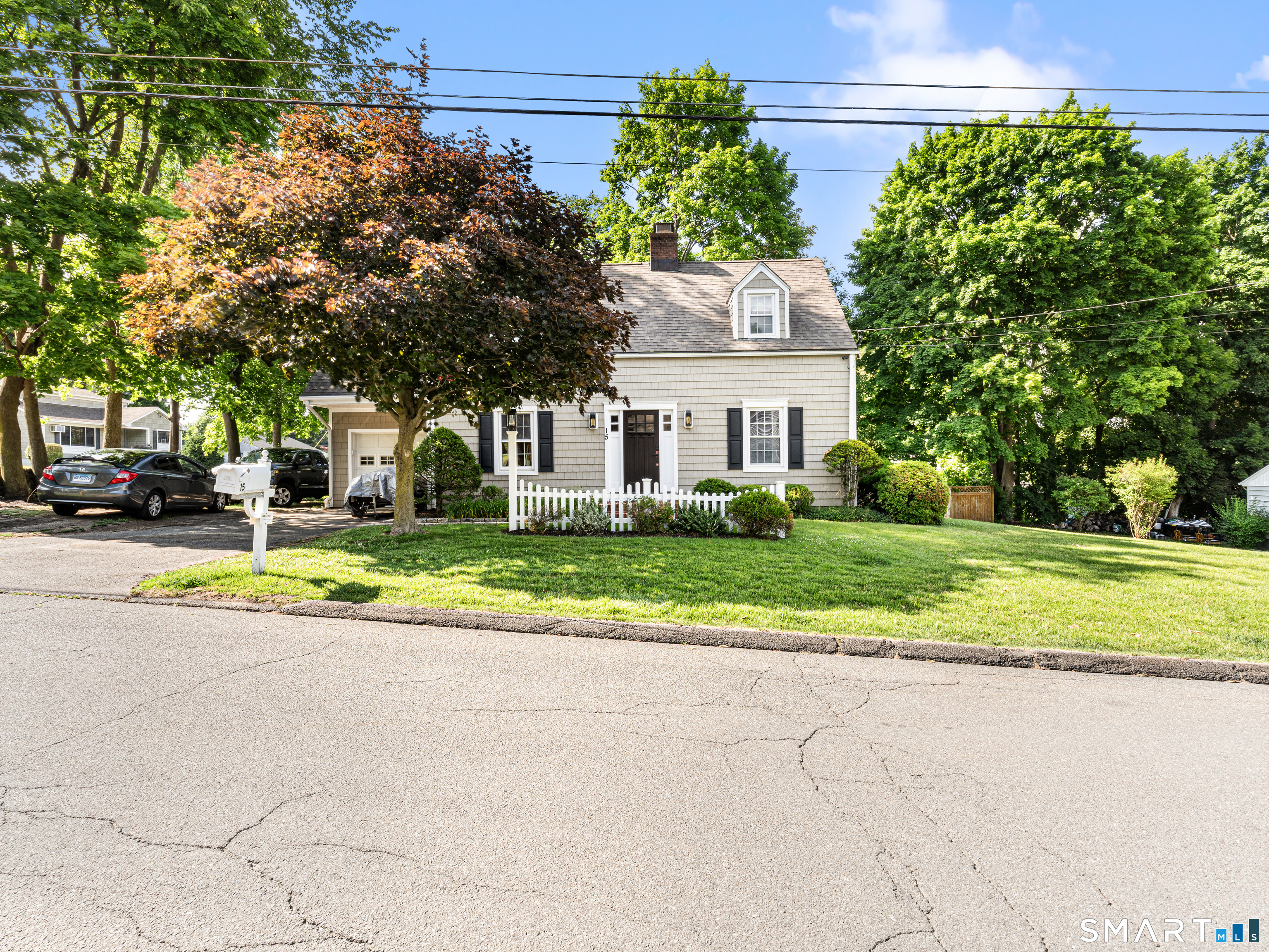 15 Ezra Road Danbury CT 06811