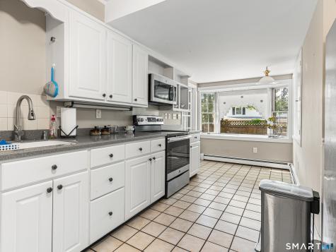 15 Ezra Road Danbury CT 06811
