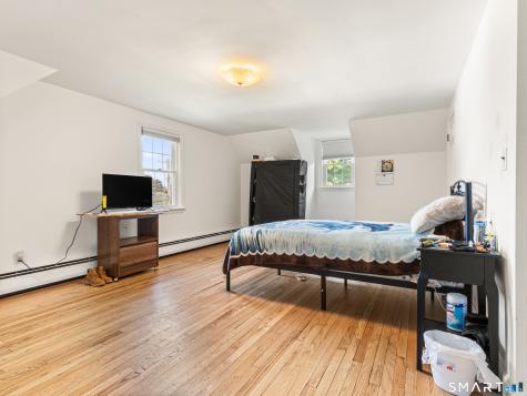 15 Ezra Road Danbury CT 06811