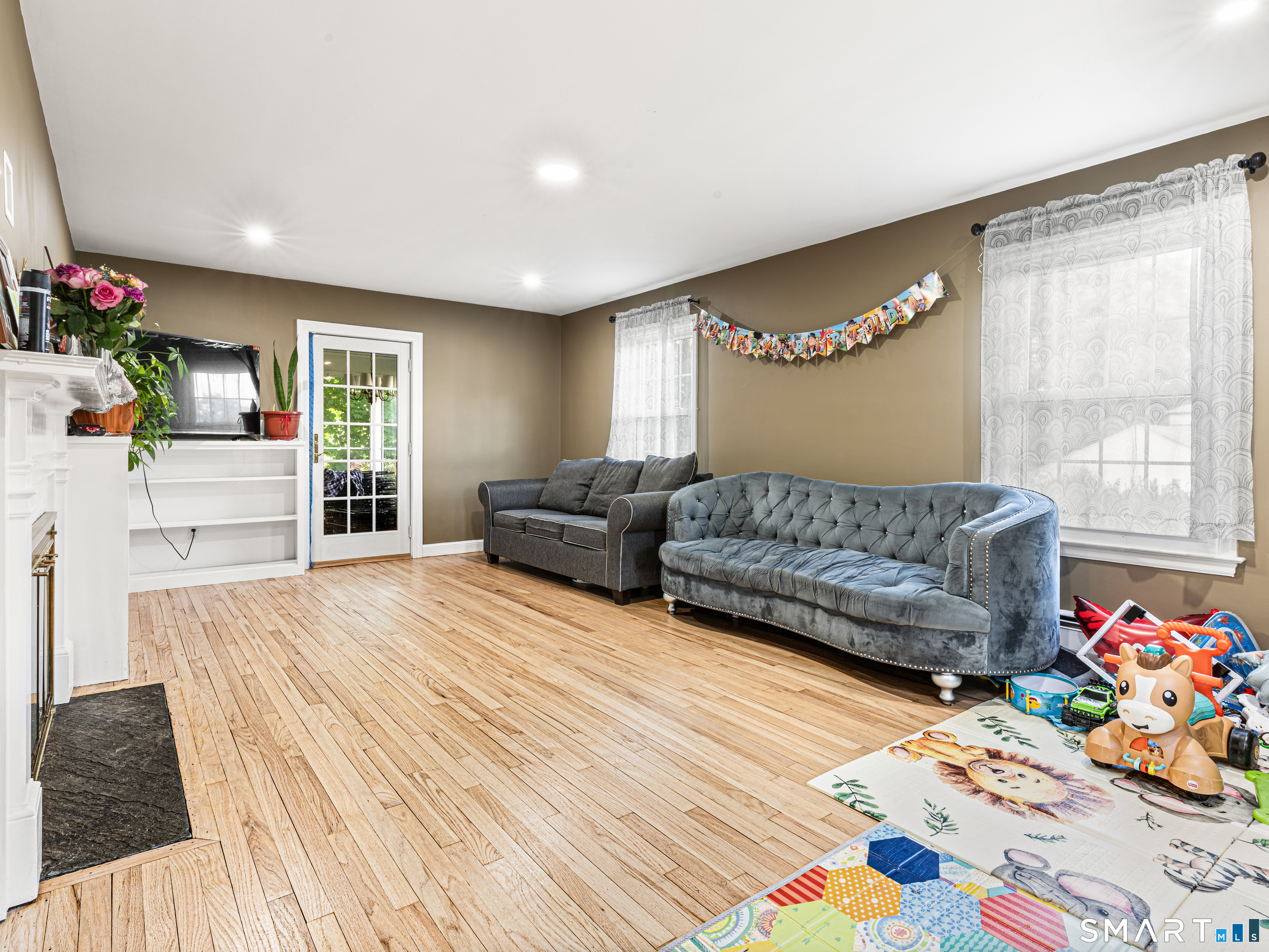 15 Ezra Road Danbury CT 06811