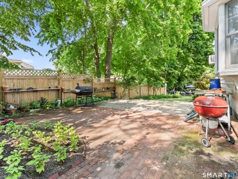 15 Ezra Road Danbury CT 06811