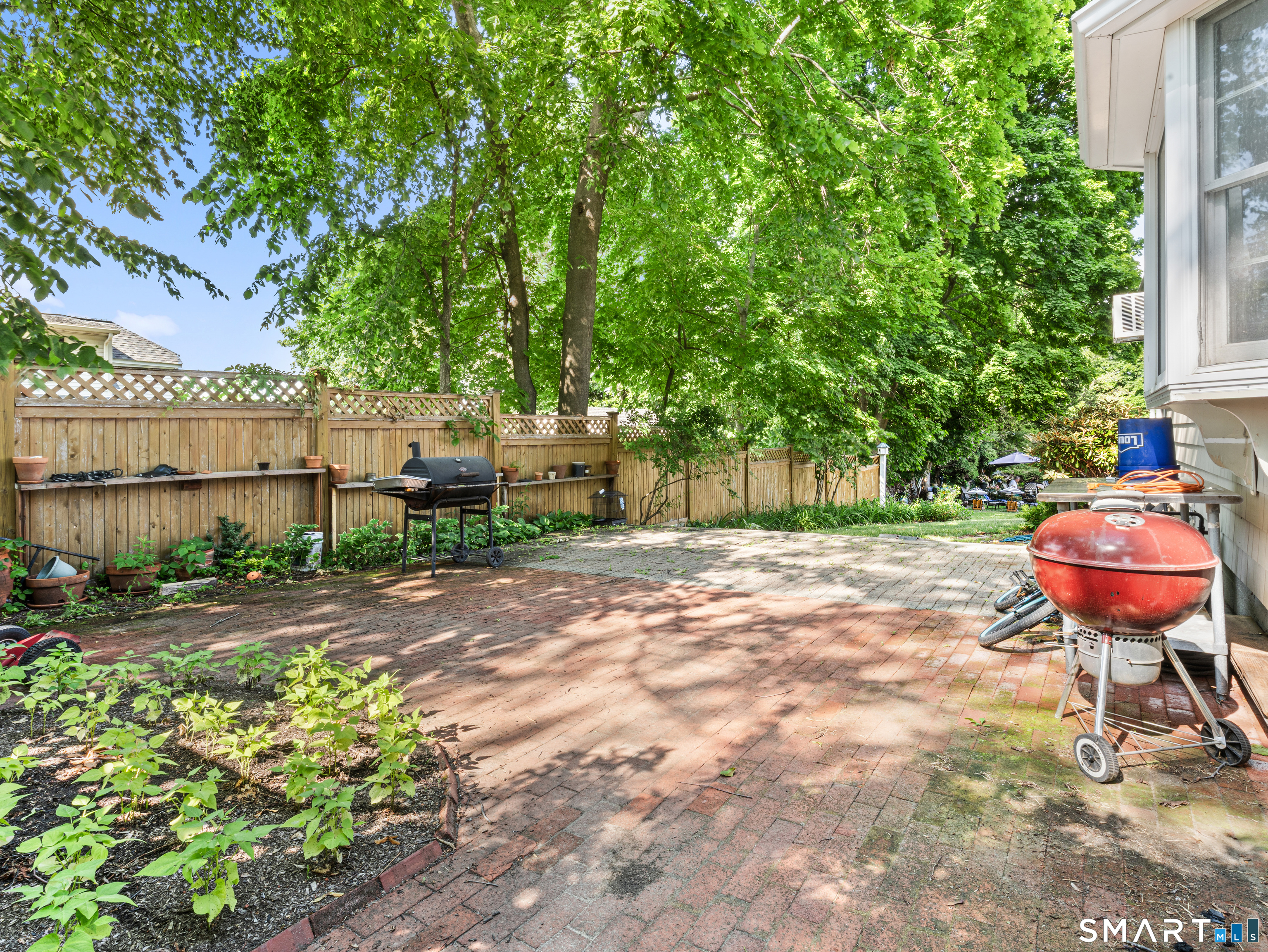 15 Ezra Road Danbury CT 06811