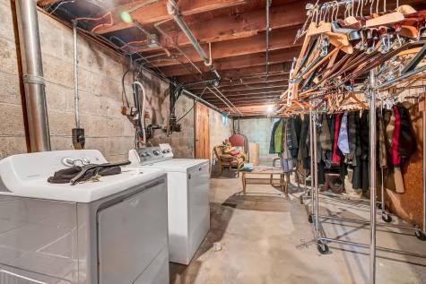 2 Old Grays Bridge Road Brookfield CT 06804