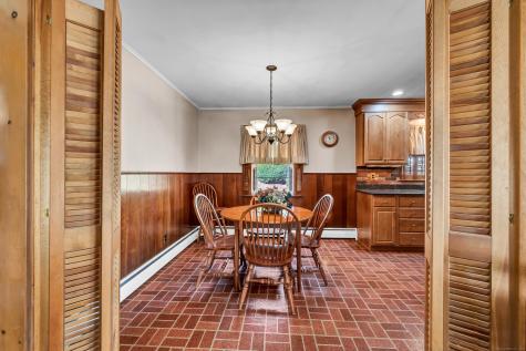 2 Old Grays Bridge Road Brookfield CT 06804