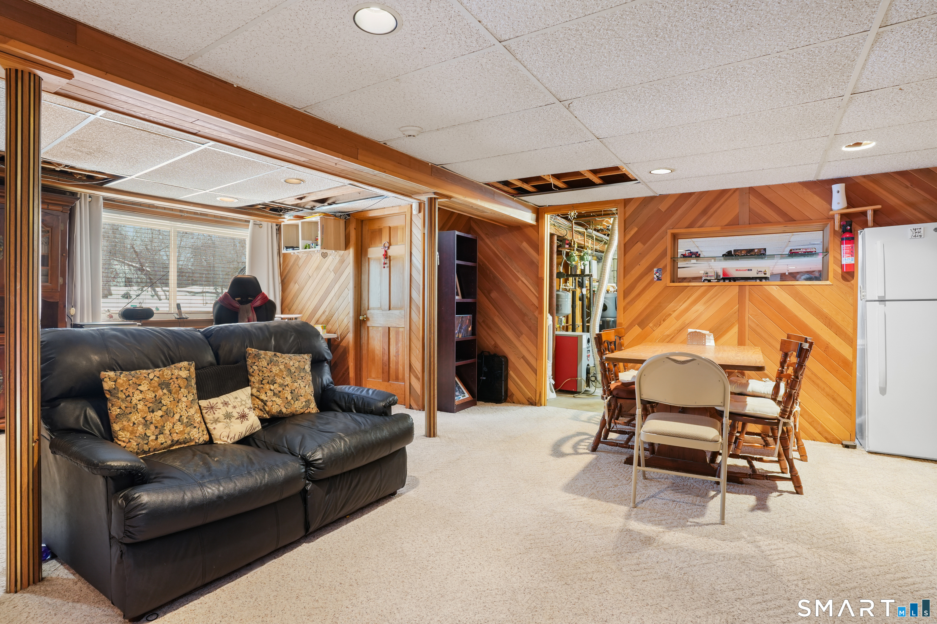 25 Sheffield Lane Bristol CT 06010