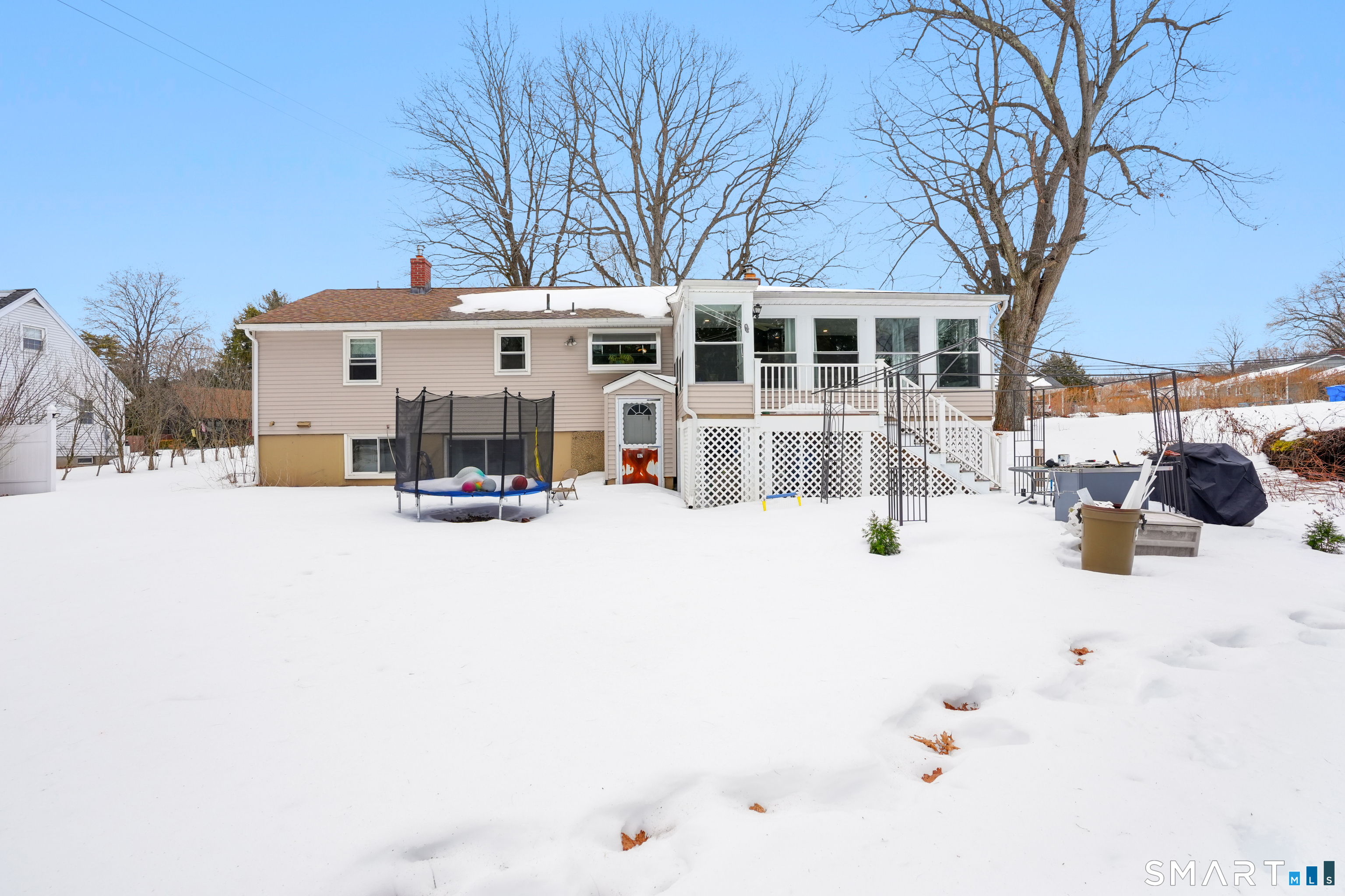 25 Sheffield Lane Bristol CT 06010