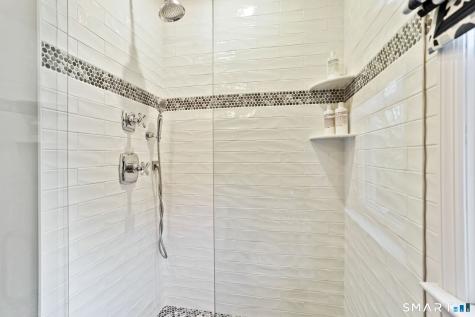184 Rosemere Avenue Fairfield CT 06825