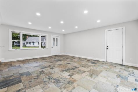 87 Meech Road Middletown CT 06457