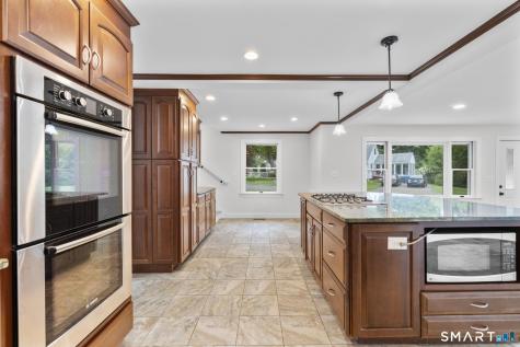87 Meech Road Middletown CT 06457