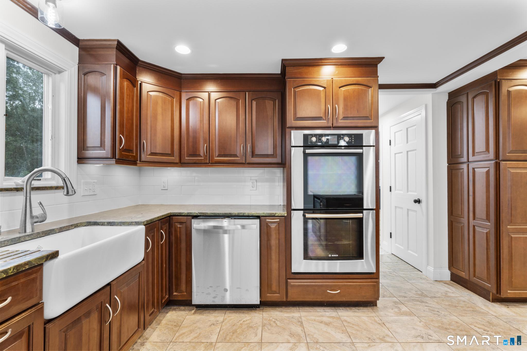 87 Meech Road Middletown CT 06457