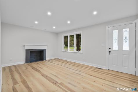 87 Meech Road Middletown CT 06457