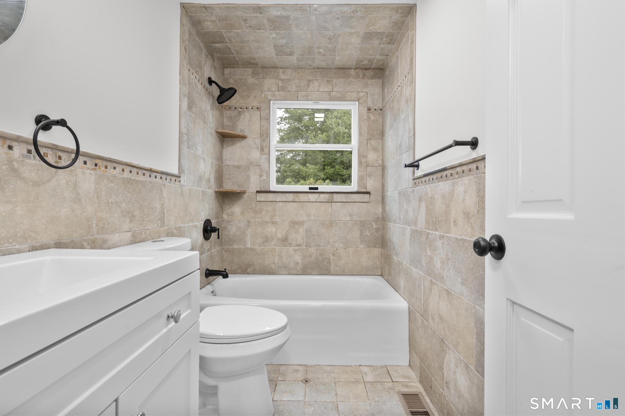 87 Meech Road Middletown CT 06457