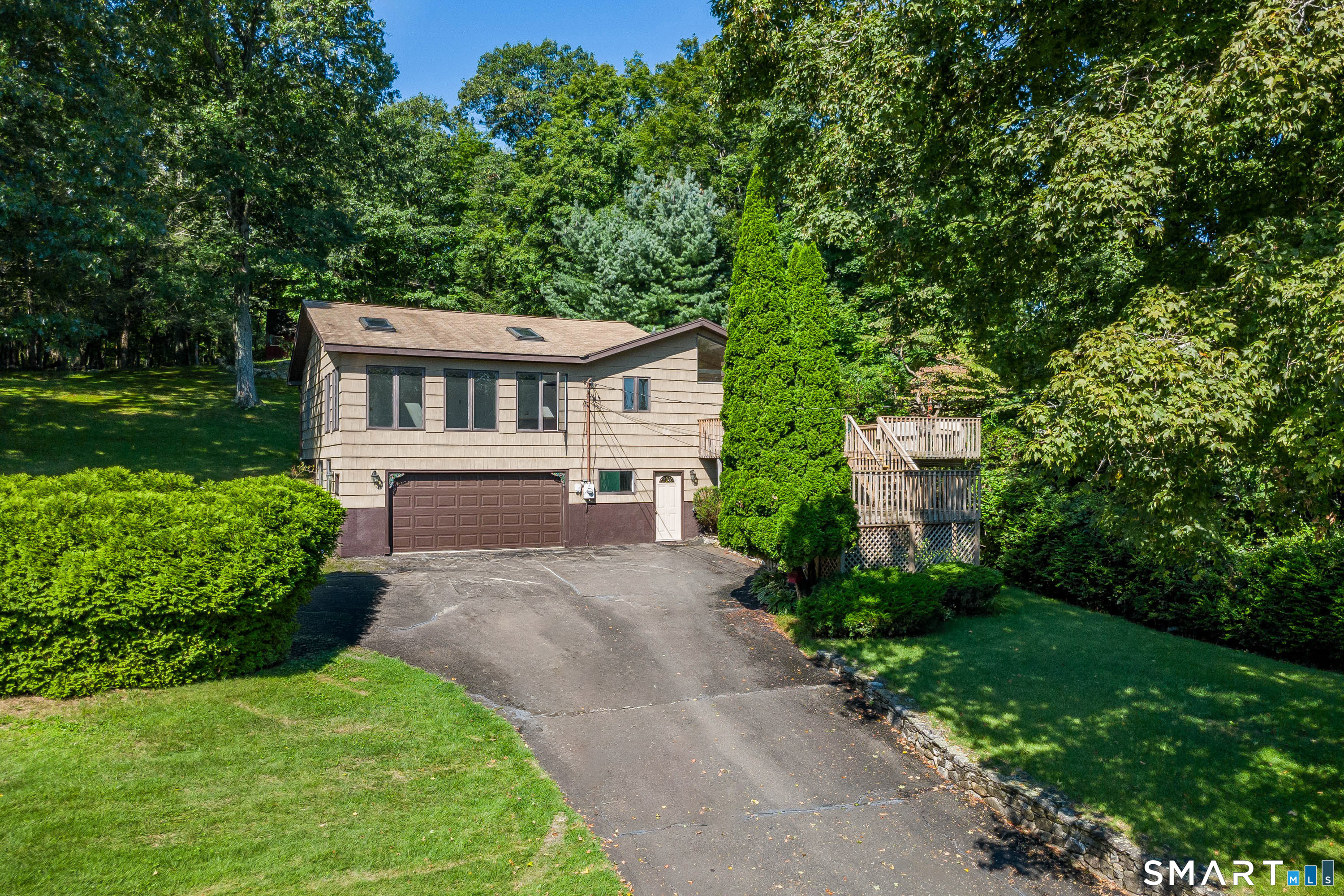 1 Hayestown Heights Danbury CT 06811