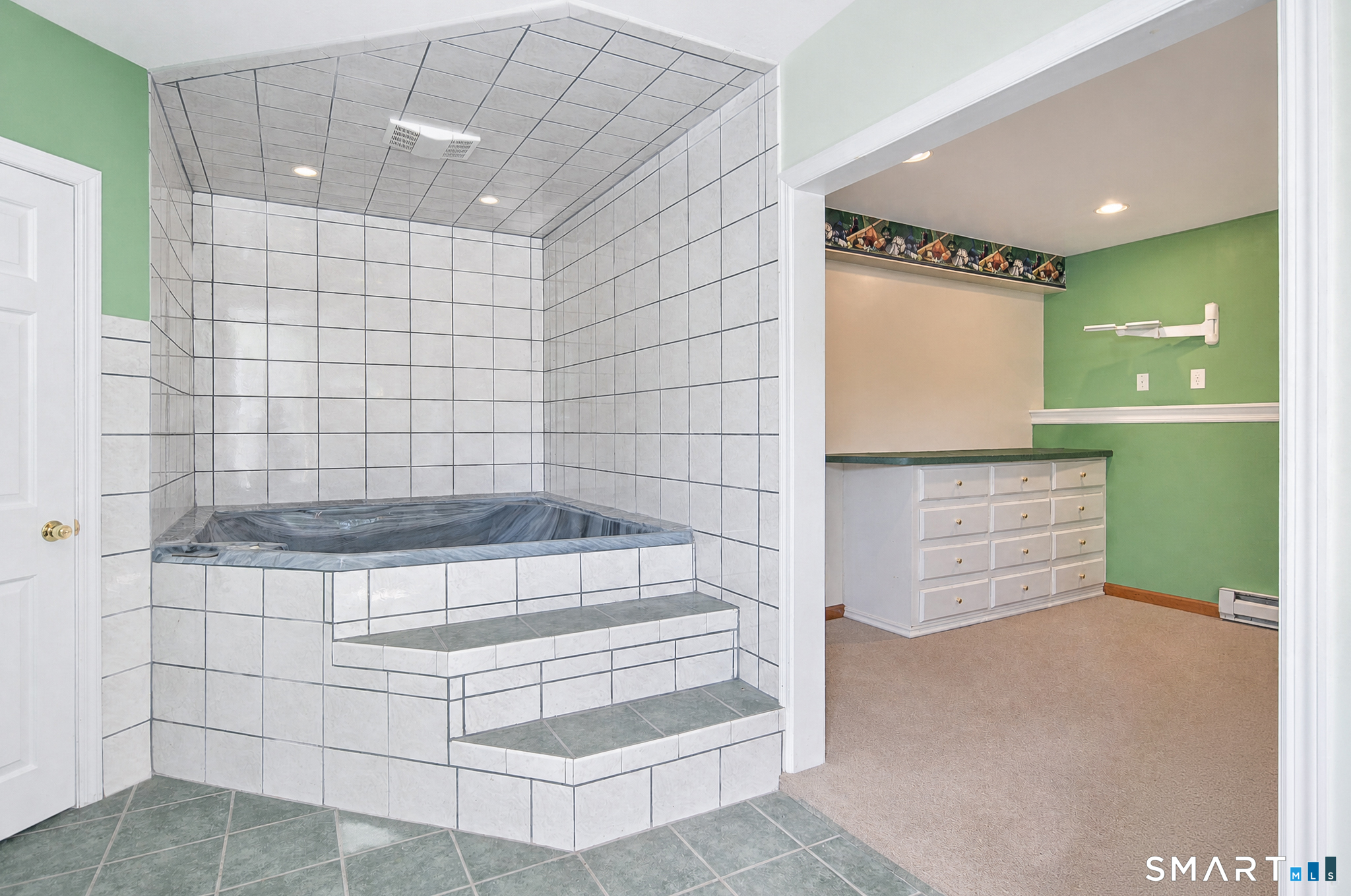 1 Hayestown Heights Danbury CT 06811
