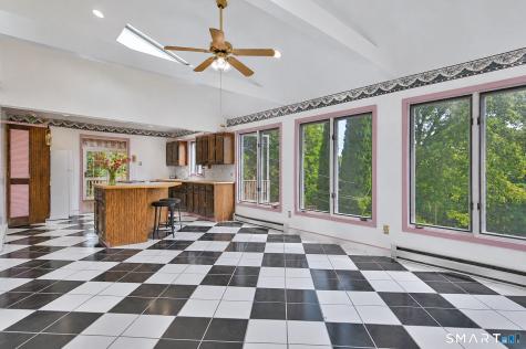 1 Hayestown Heights Danbury CT 06811