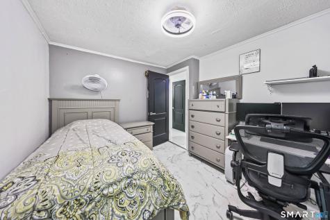 92 Pearl Lake Road Waterbury CT 06706