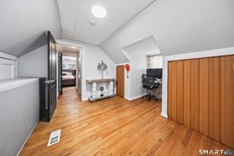 92 Pearl Lake Road Waterbury CT 06706