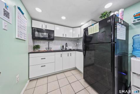 92 Pearl Lake Road Waterbury CT 06706
