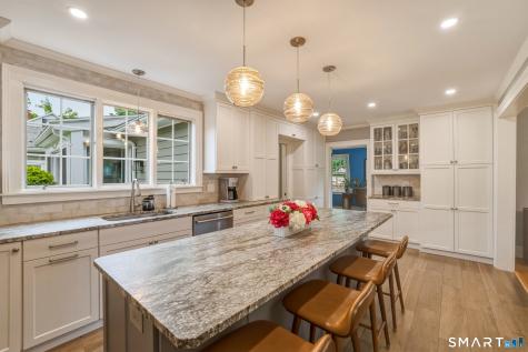 47 Gerard Street Manchester CT 06040