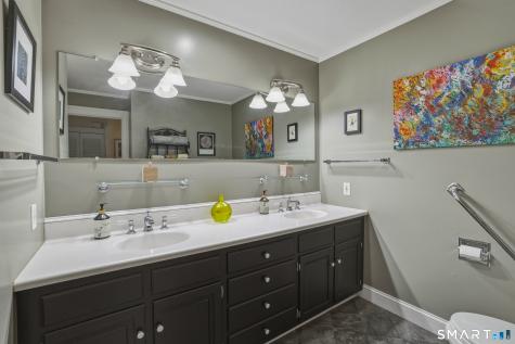 47 Gerard Street Manchester CT 06040