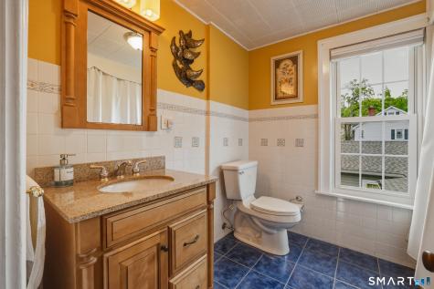 47 Gerard Street Manchester CT 06040